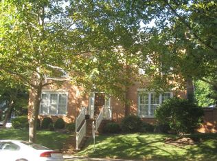 430 Park Ave, Falls Church, VA 22046