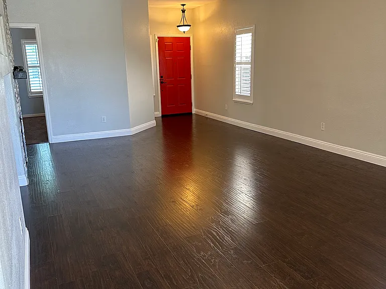 590 Mosburg Loop — Photo 6