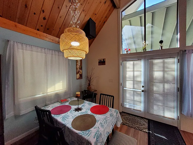 806 N Colcord Rd — Photo 3