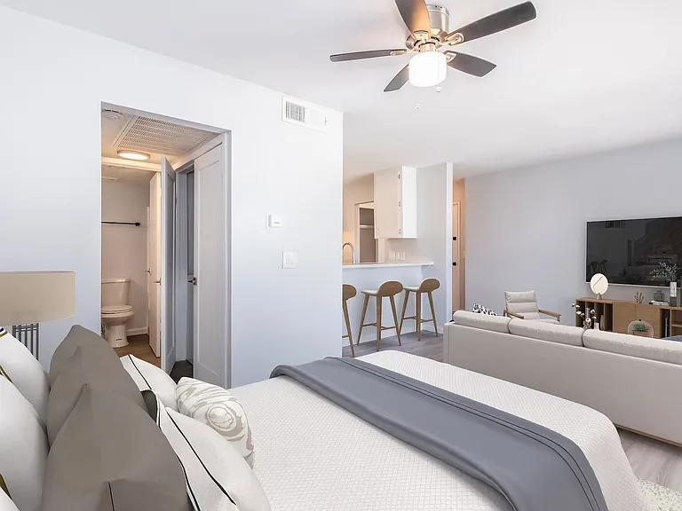 Echo Luxury Apartments — Photo 160