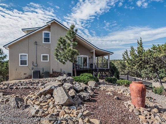3rd image of 202 Altamira Dr
