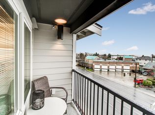 3632 Rucker Ave #102, Everett, WA 98201