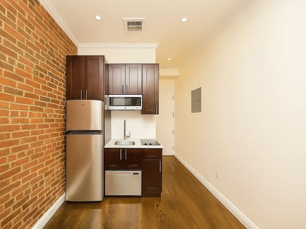 316 W 14th St APT 17