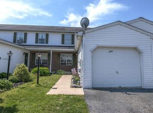 208 Groffdale Rd, Quarryville, PA 17566
