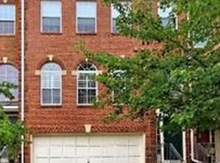 2805 Marywood Oaks Ln, Vienna, VA 22181