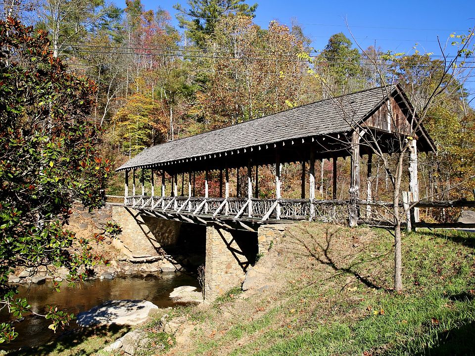 1st image of 595 Rock Creek Ridge Rd