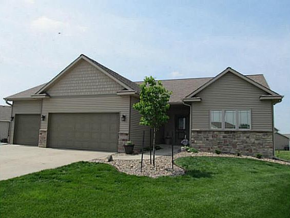 1st image of 1712 Dogwood Ct SW