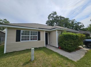 124 Hunt Club Ct, Savannah, GA 31406