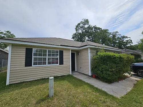 124 Hunt Club Ct Photo 1