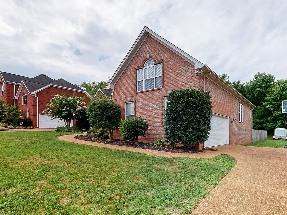 104 Crooked Creek Ct, Hendersonville, TN 37075 Zillow
