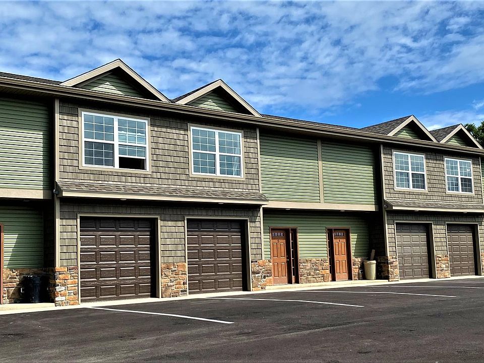 4576 Elizabeth Lane