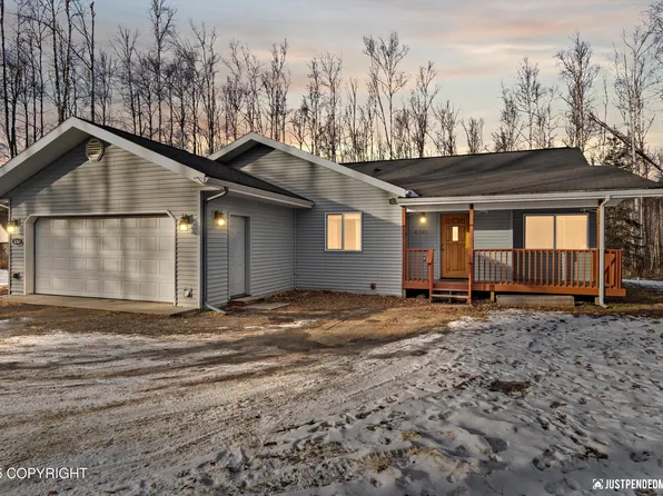 6361 W Commadore Ln, Wasilla, AK 99623