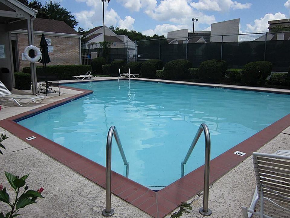 1st image of 7900 N Stadium Dr APT 115