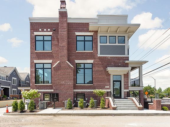 4th image of 715 E 16th St #14b