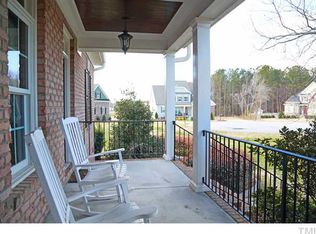 409 Amber Dawn Ln, Raleigh, NC 27603