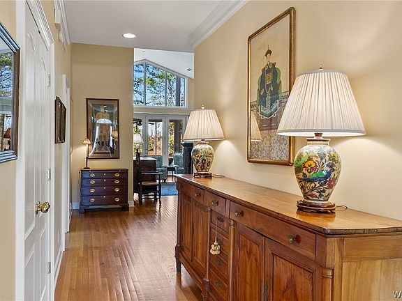 5th image of 241 Placid Ln