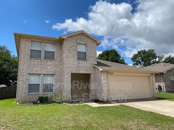 2nd image of 1029 Triple Crown Dr