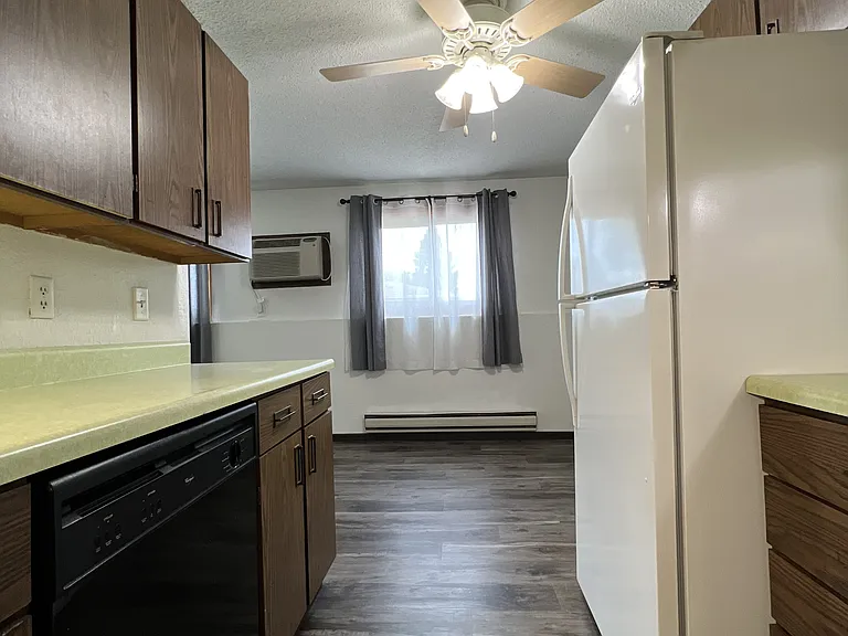 2900 Autumn Dr #103 — Photo 11