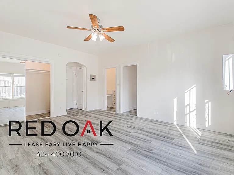1056 S Normandie Ave #110 — Photo 3