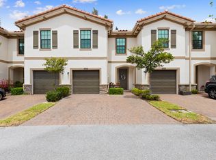 1004 Sweet Briar Lane, Riviera Beach, FL 33410
