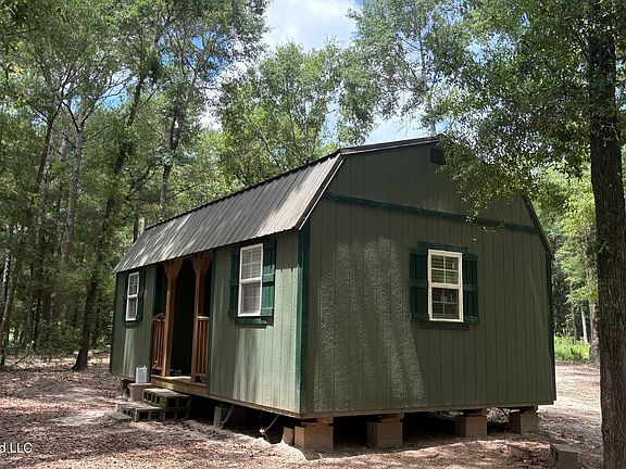 4th image of 1935 Gator Ln