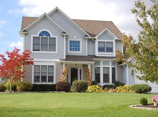 5 Pond Mdw, Rochester, NY 14624