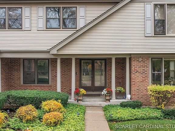 3rd image of 2858 White Oak Ln