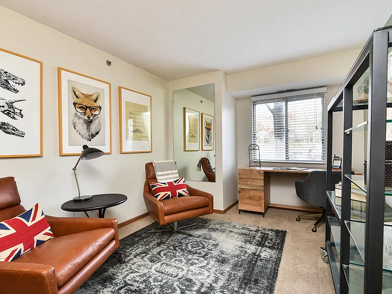 Minnetonka Hills Apartments — Photo 1