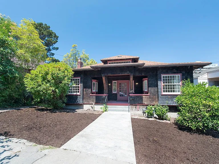 111 Monte Cresta Ave — Photo 2