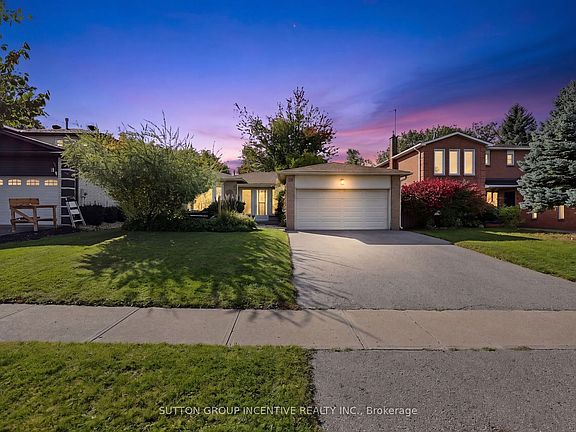 2nd image of 38 Trillium Cres
