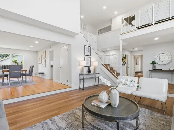 901 Swan St, Foster City, CA 94404