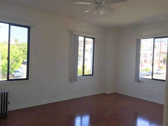 2nd image of 801 Gramercy Dr APT 202