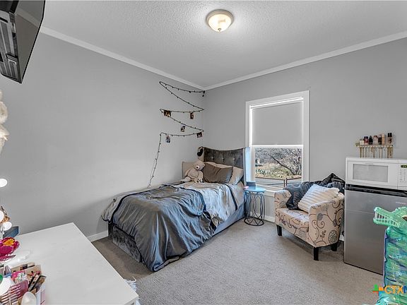 2nd image of 1107 Seneca Dr