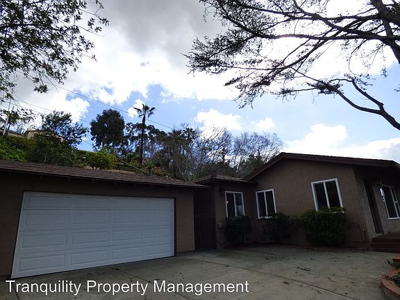 5th image of 8405 Hillcrest Ave
