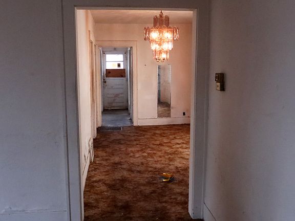 5th image of 330 S M L King Jr Blvd