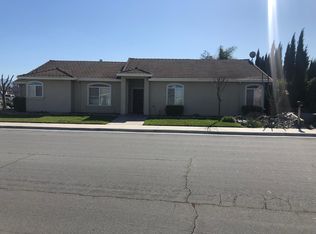 1371 Clearview Dr, Hollister, CA 95023