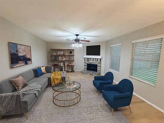 4th image of 2529 Shady Grove Ln