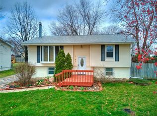 3101 E 41st Ct, Des Moines, IA 50317