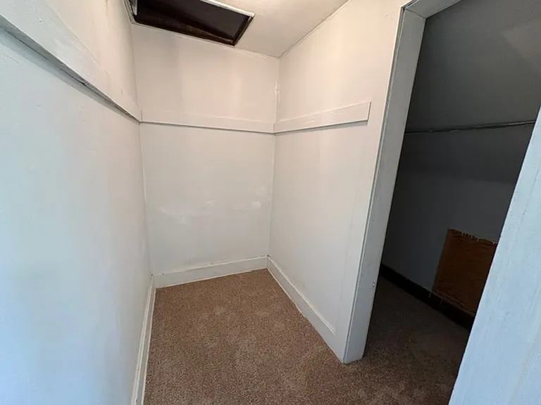 857 5th Ave — Photo 10