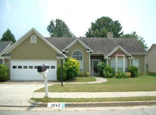 1842 Bitsy Grant Ct, Lawrenceville, GA 30044