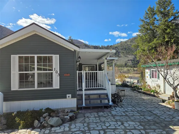 4354 Highway 3 #103, Keremeos, BC V0X 1N1