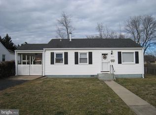5536 Burgundy Pl, Alexandria, VA 22303