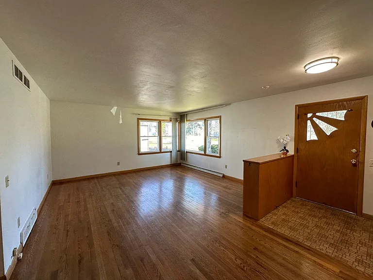 1612 Park St — Photo 12
