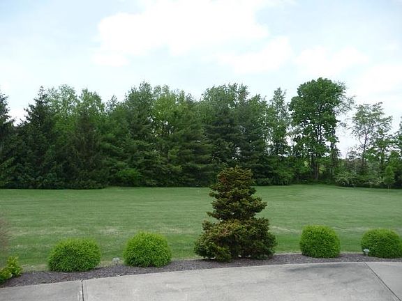 3rd image of 234 Kensington Ct