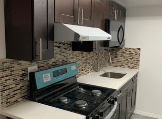 84-09 266th St #1, Floral Park, NY 11001
