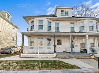 96 Prospect Ter, East Rutherford, NJ 07073