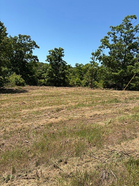 1st image of 14 Oriole Ln
