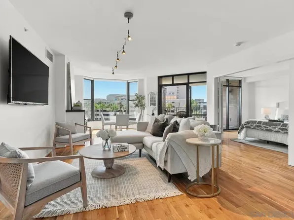 500 W Harbor Dr Unit 504, San Diego, CA 92101