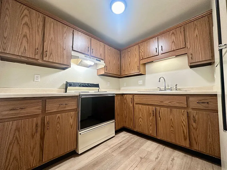 1750 Eldorado Dr #12 — Photo 8