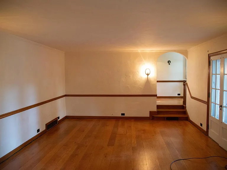 Living Room view towards front entrance